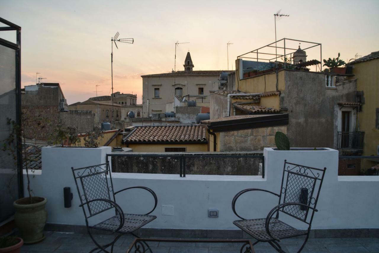 Zioli Bed & Breakfast Noto Exterior photo